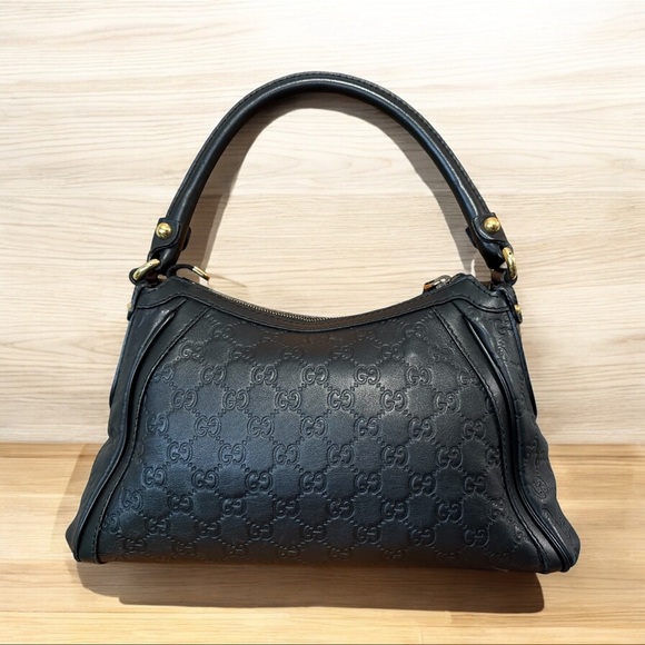 GUCCI Guccissima Leather Scarlett Hobo Bag EUC - Picture 11 of 16